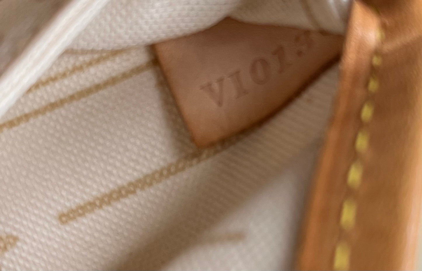 Louis Vuitton Neverfull Tote Damier, White, Canvas, Handbag