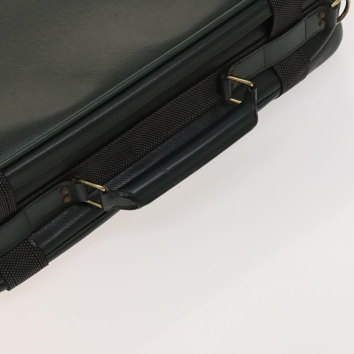 Louis Vuitton Satellite Travel Taiga Leather, Green, Leather, Travel Bag
