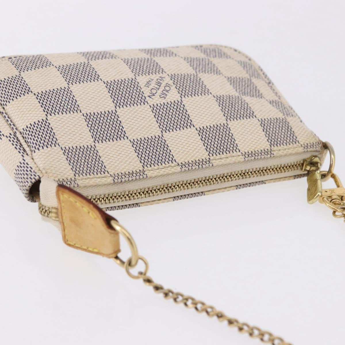 Louis Vuitton Mini pochette accessoires Damier Canvas, Beige, Canvas, Clutch
