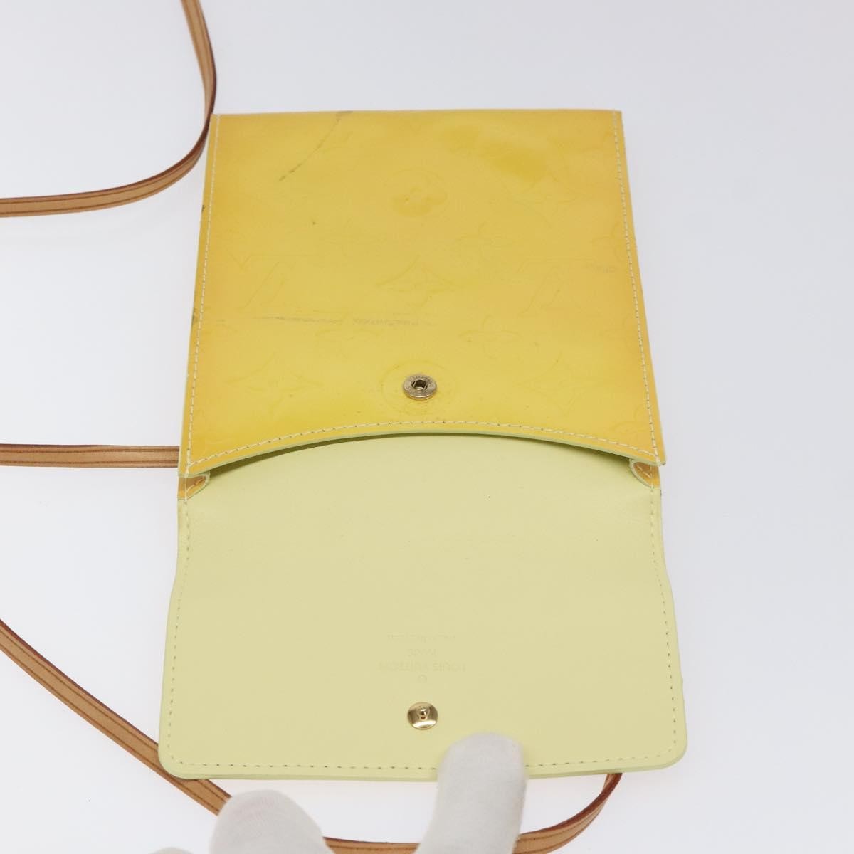 Louis Vuitton Kenmare Shoulder Patent leather, Yellow, Patent Leather, Clutch