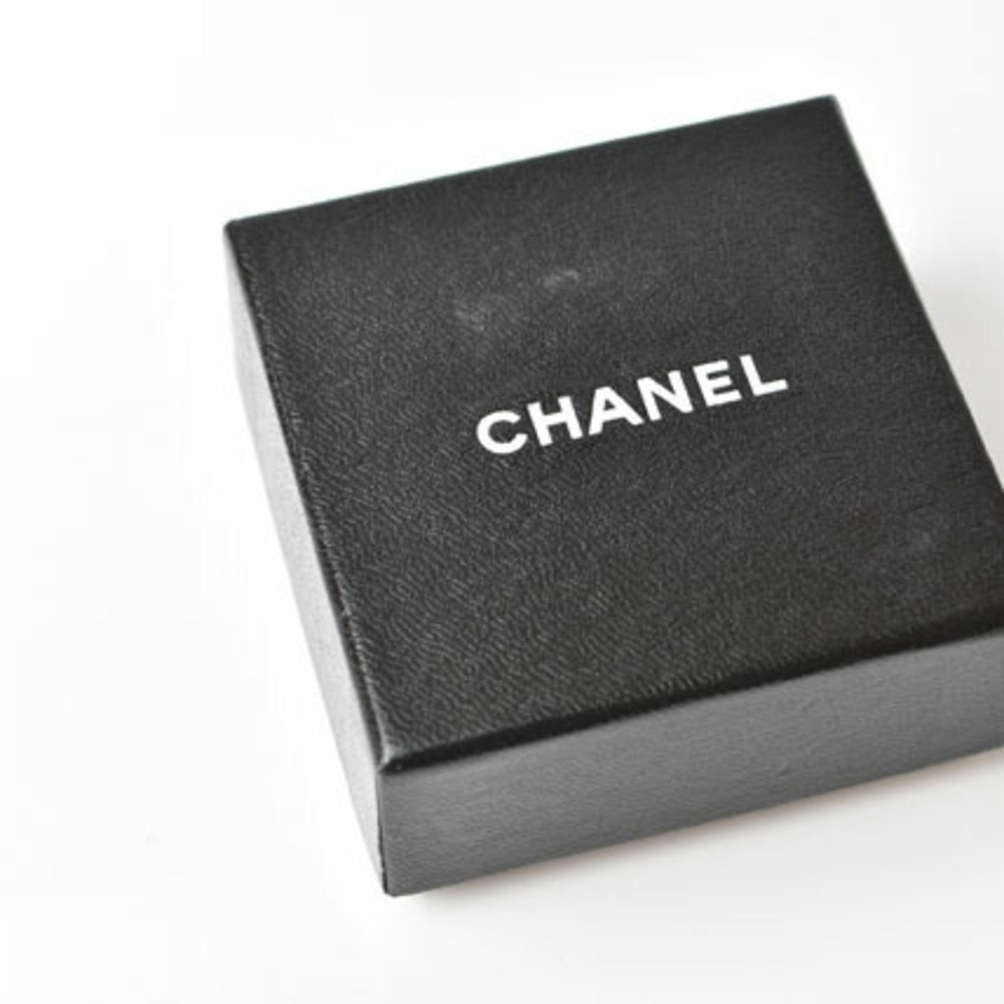 Chanel, Gold, Metal, brooch