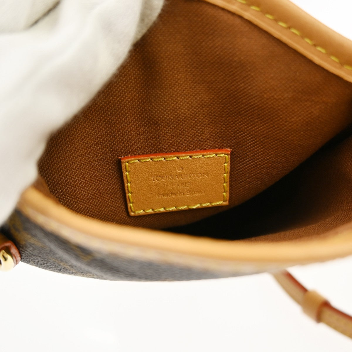 Louis Vuitton Fold Me Monogram Canvas, Brown, Canvas, Clutch