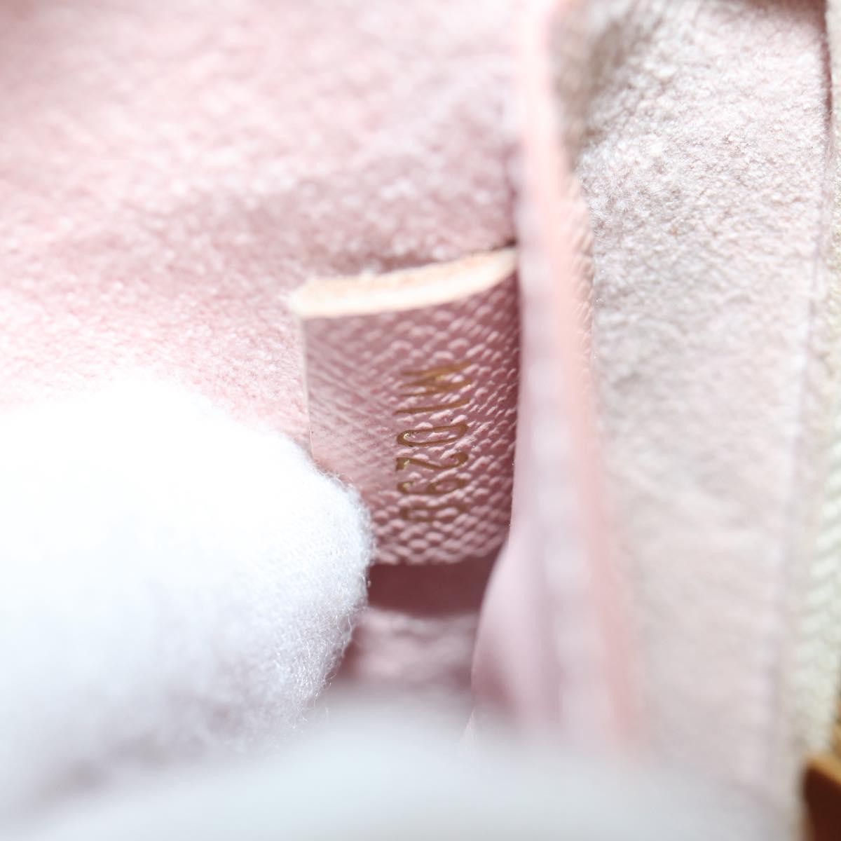 Louis Vuitton NeoKapi Handag Damier Ebene, Beige, Canvas, Clutch