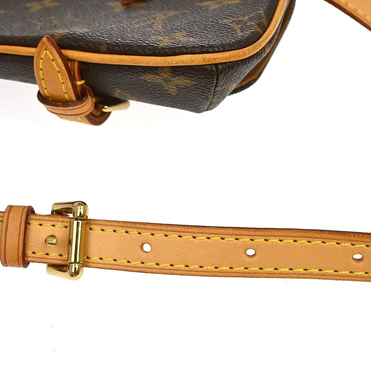 Louis Vuitton Marelle Waist Monogram Canvas, Brown, Canvas, Clutch
