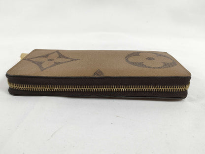 Louis Vuitton Zippy Reverse Monogram Giant, Brown, Leather, Wallet