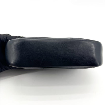Louis Vuitton New Wave Multi Pochette Quilted Leather, Black, Leather, Clutch