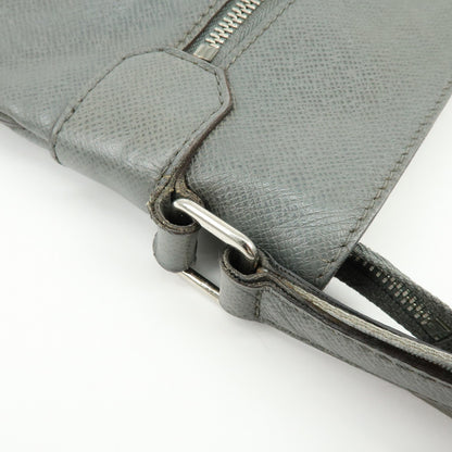 Louis Vuitton Sasha Taiga Leather, Gray, Leather, Handbag