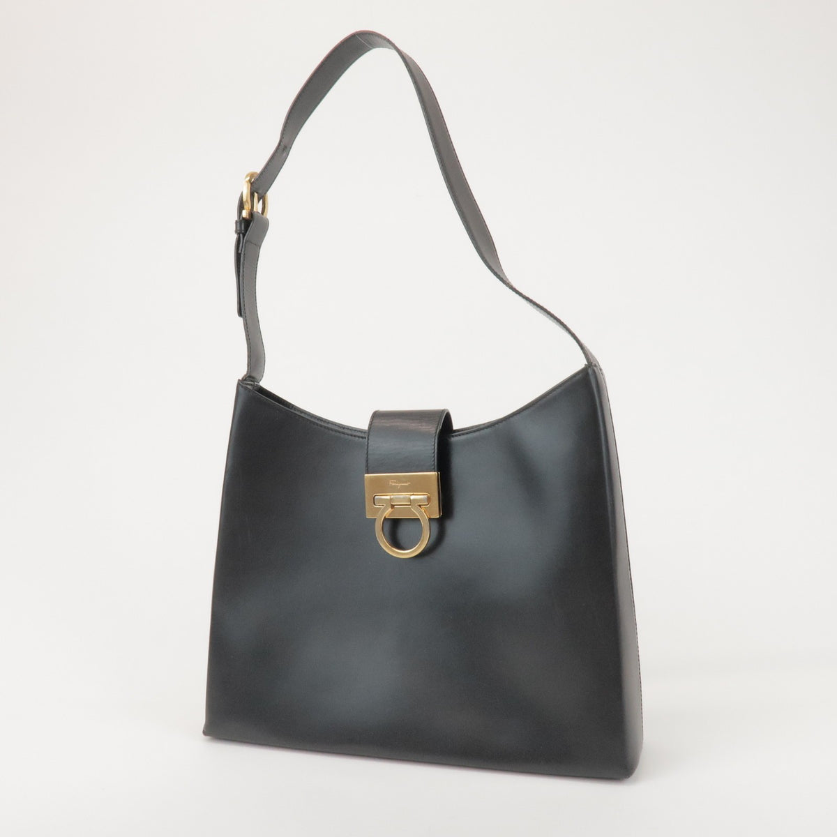 Salvatore Ferragamo Trifolio Leather, Black, Leather, Shoulder Bag