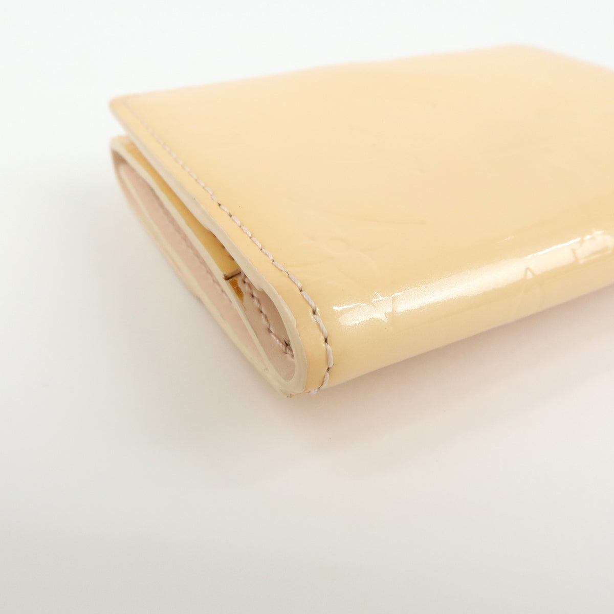 Louis Vuitton Ludlow Vernis, Beige, Patent Leather, Wallet