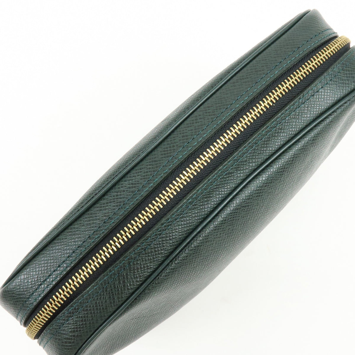 Louis Vuitton Toiletry Pouch Taiga Leather, Green, Leather, Clutch