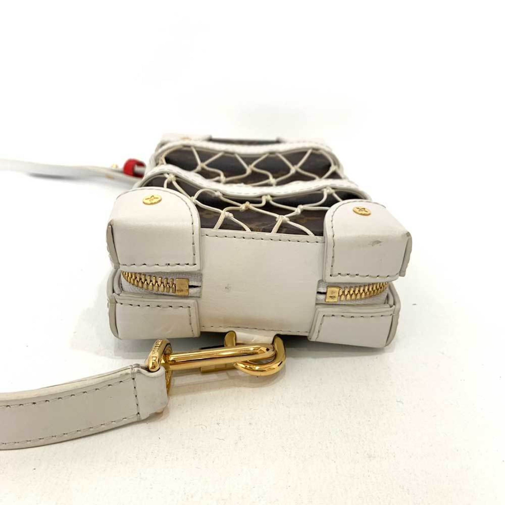 Louis Vuitton, Brown, Canvas, shoulder