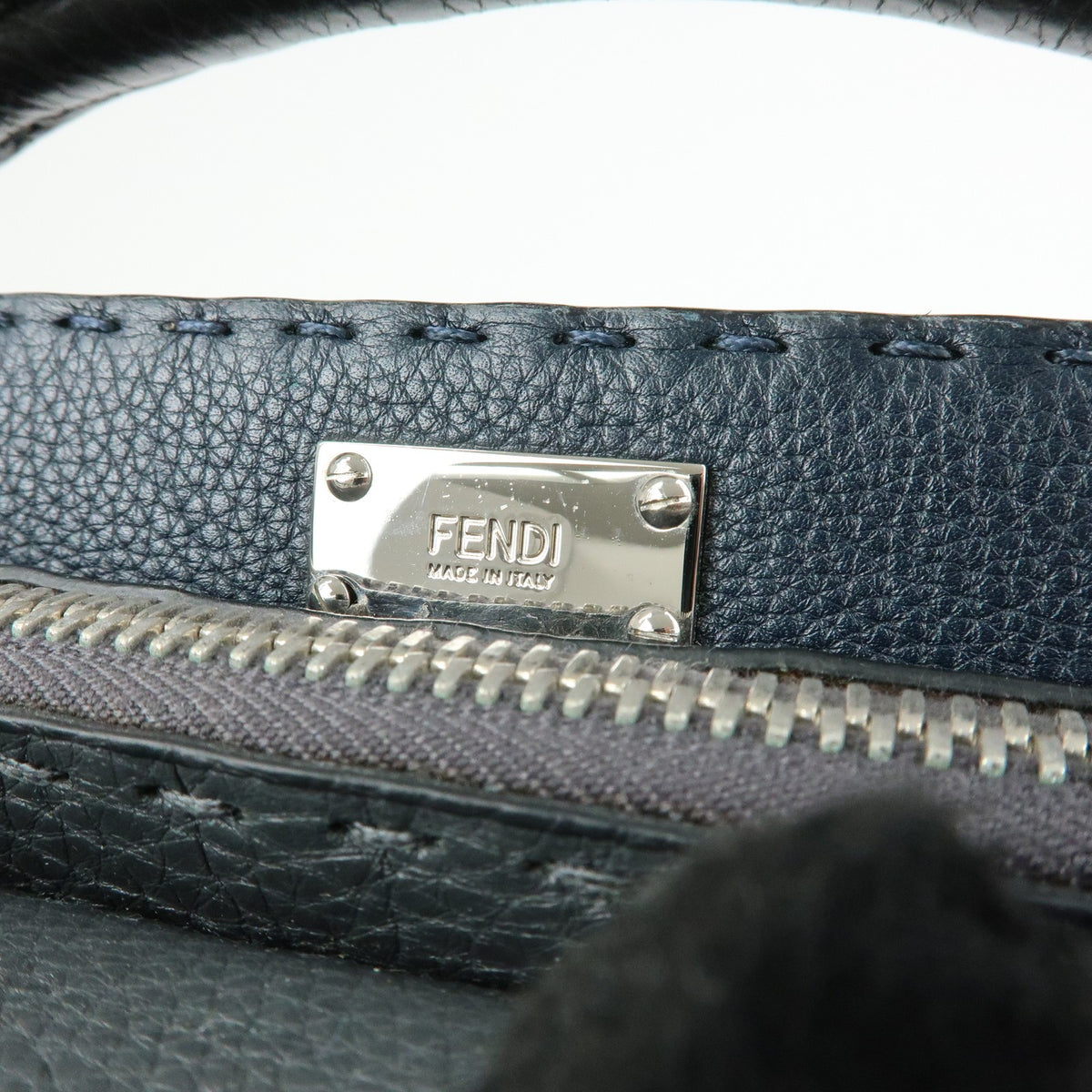 Fendi Selleria Peekaboo Grainy Leather, Gray, Leather, Handbag