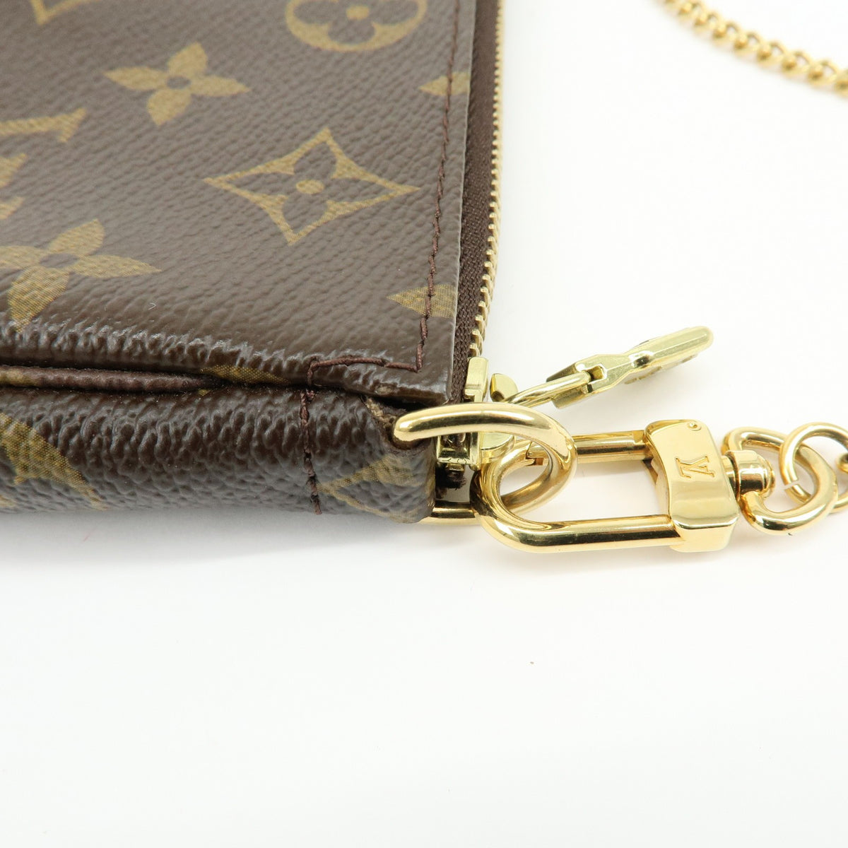 Louis Vuitton Pochette Accessoires Limited Edition Monogram Canvas, Brown, Canvas, Clutch
