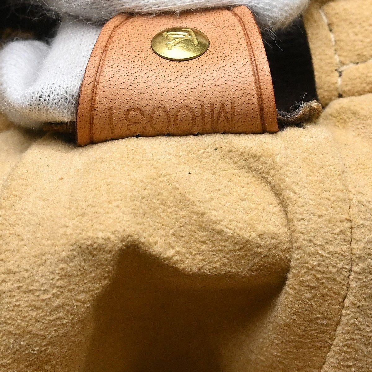 Louis Vuitton Monogram Looping Monogram Canvas, Brown, Canvas, Shoulder Bag