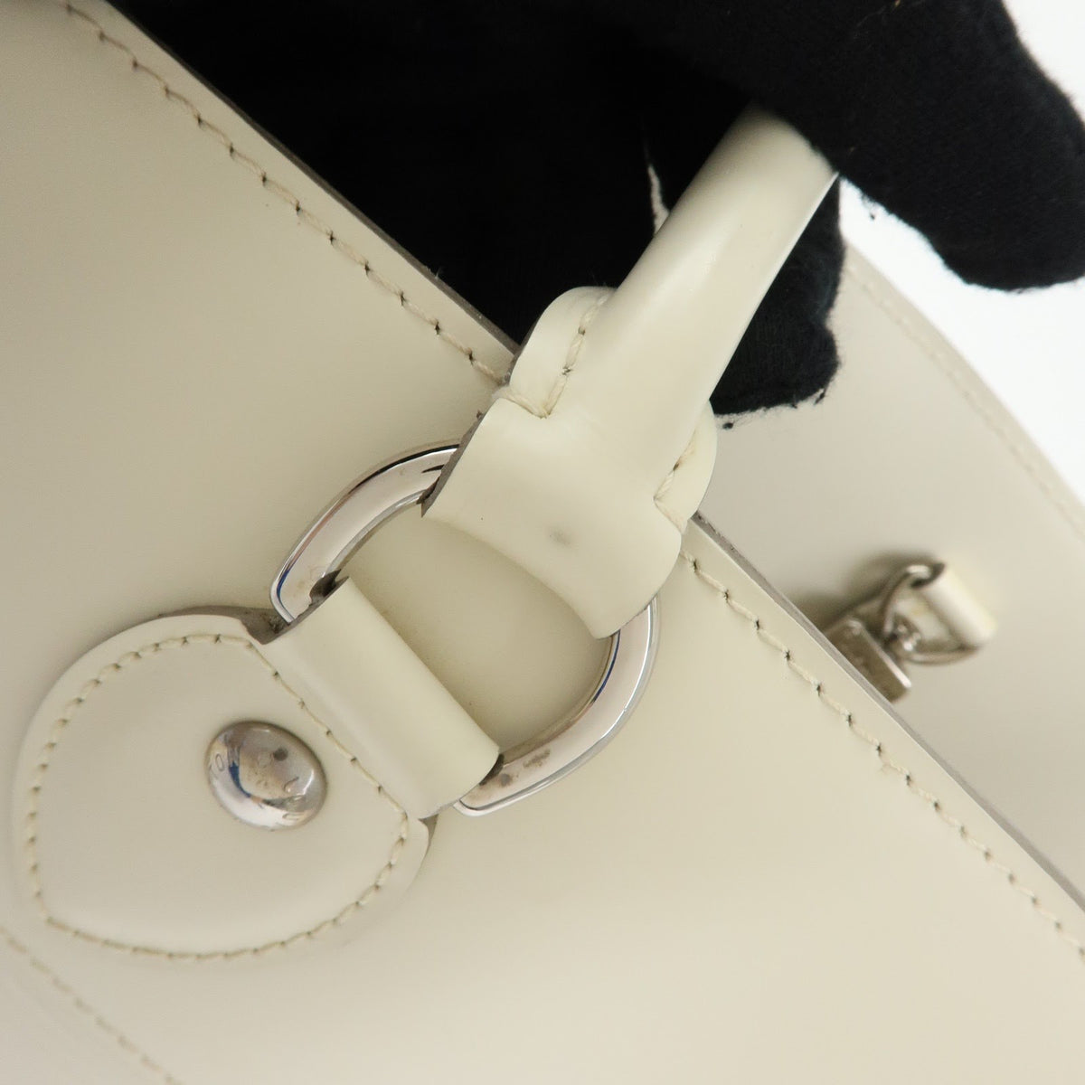 Louis Vuitton Passy Epi Leather, White, Leather, Tote Bag