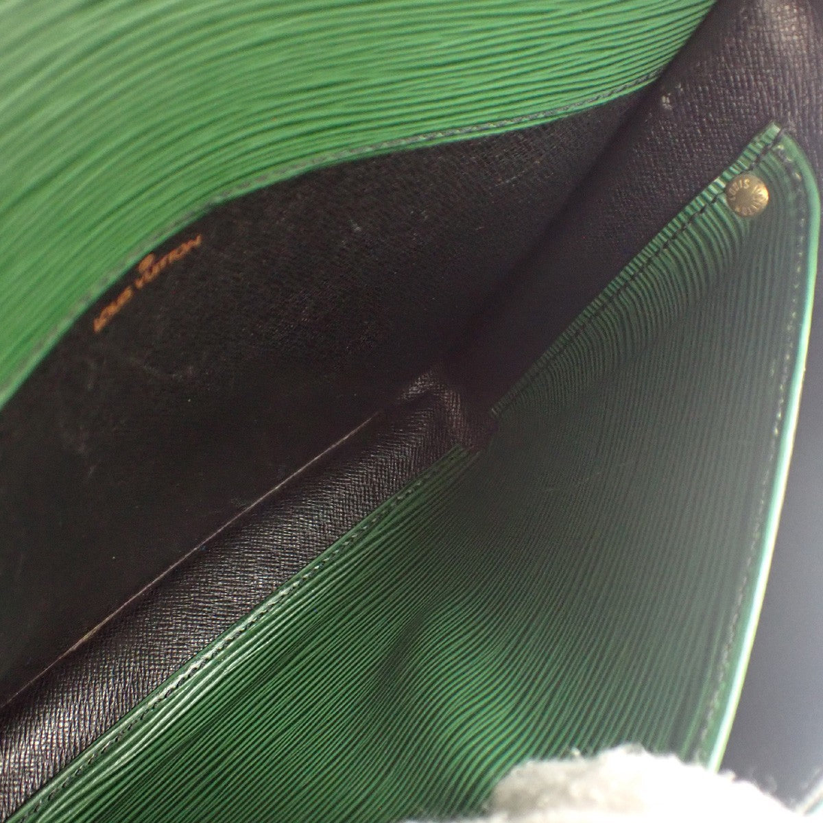 Louis Vuitton Cartouchiere Epi Leather, Green, Leather, Handbag