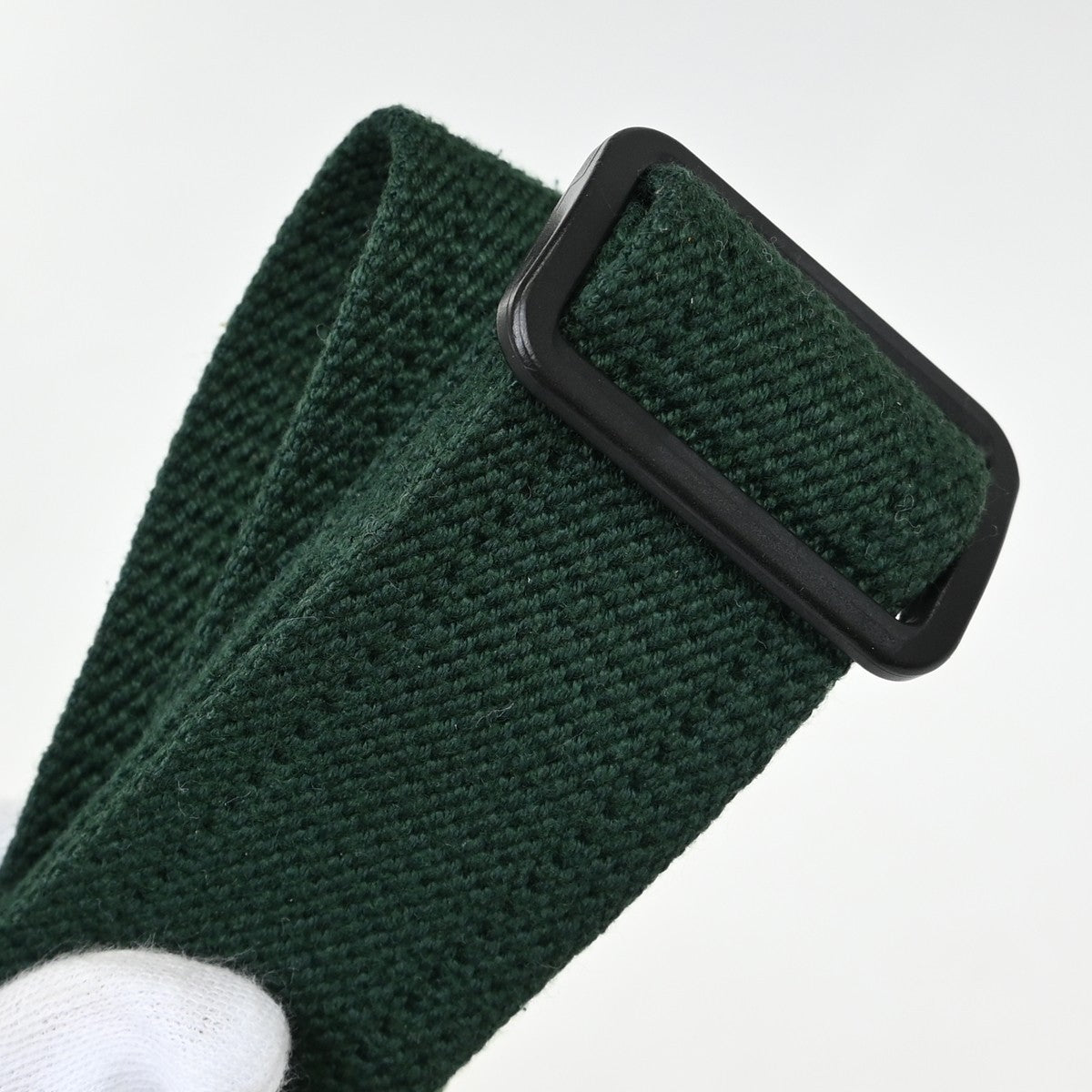 Louis Vuitton Reporter Taiga Leather, Green, Leather, Shoulder Bag