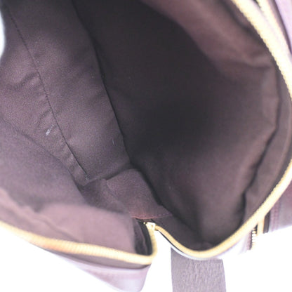 Louis Vuitton Reporter Taiga Leather, Brown, Leather, Shoulder Bag