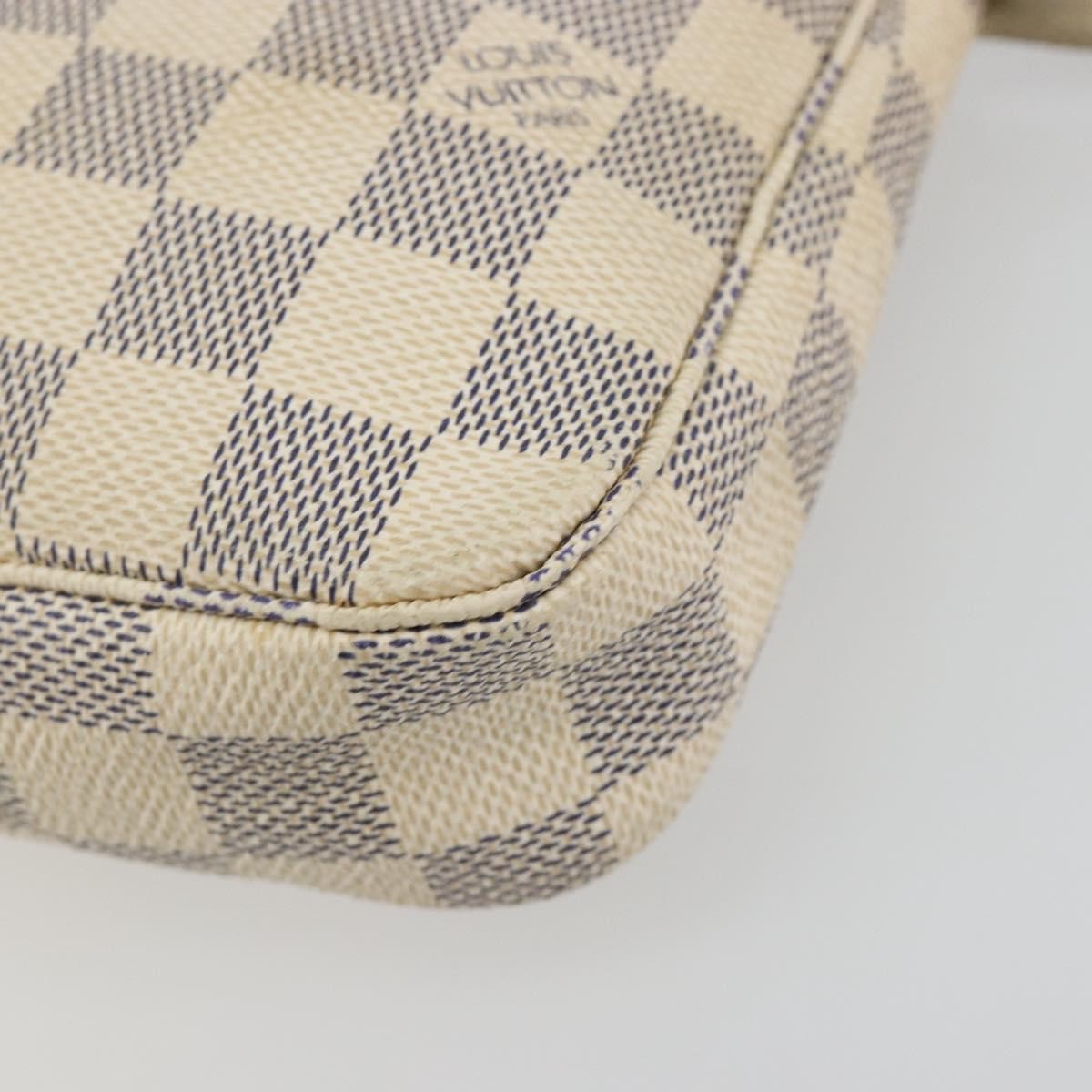 Louis Vuitton Pochette Accessoires Damier, Beige, Canvas, Clutch