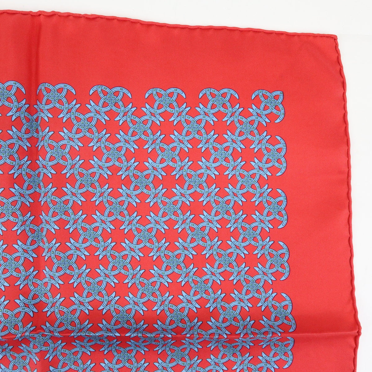 Hermes Carré 42 Silk, Red, Silk, Scarf