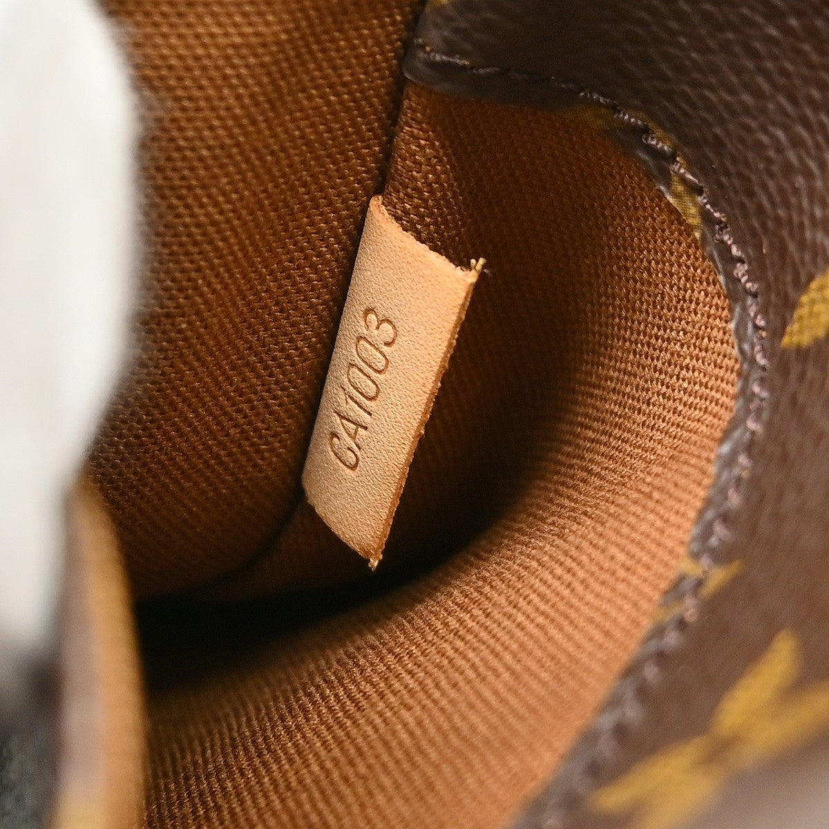 Louis Vuitton Pochette Gange Monogram Canvas, Brown, Canvas, Clutch