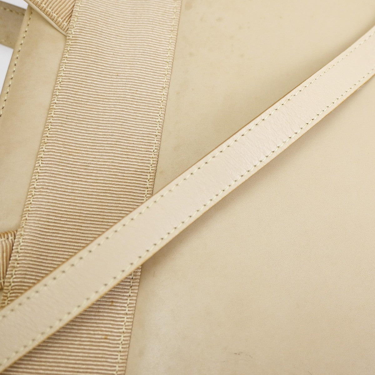 Salvatore Ferragamo Convertible Vara Bow Tote Leather, Beige, Leather, Handbag