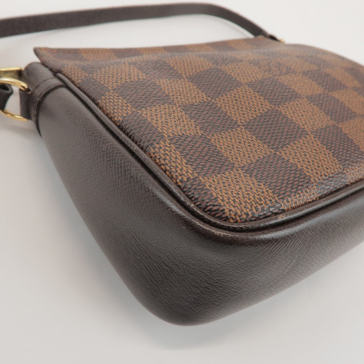 Louis Vuitton Trousse Make Up Damier, Brown, Canvas, Clutch