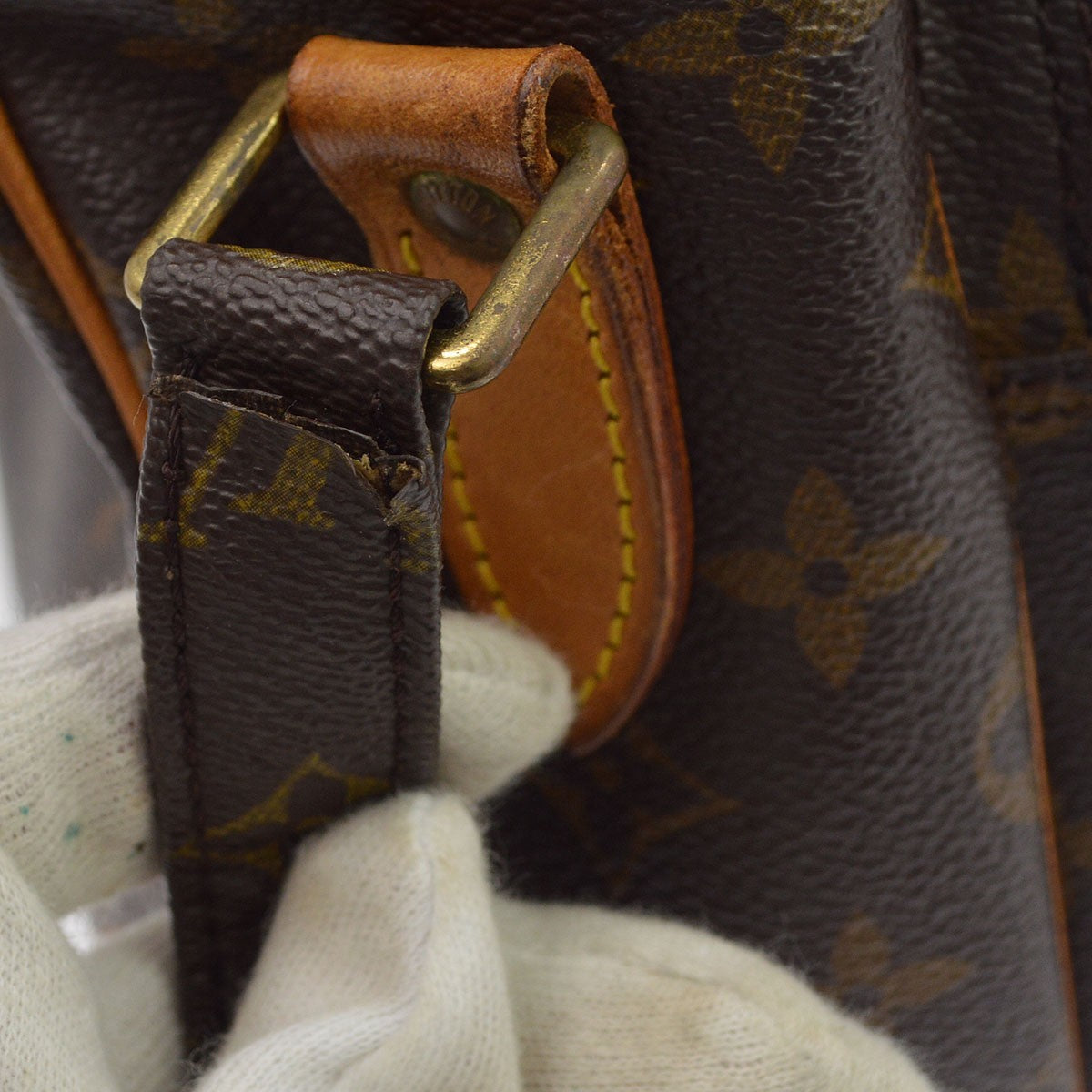 Louis Vuitton Nil Shoulder Bag Monogram Canvas, Brown, Canvas, Shoulder Bag