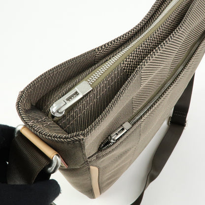 Louis Vuitton Compagnon Messenger Damier Geant Canvas, Brown, Canvas, Handbag