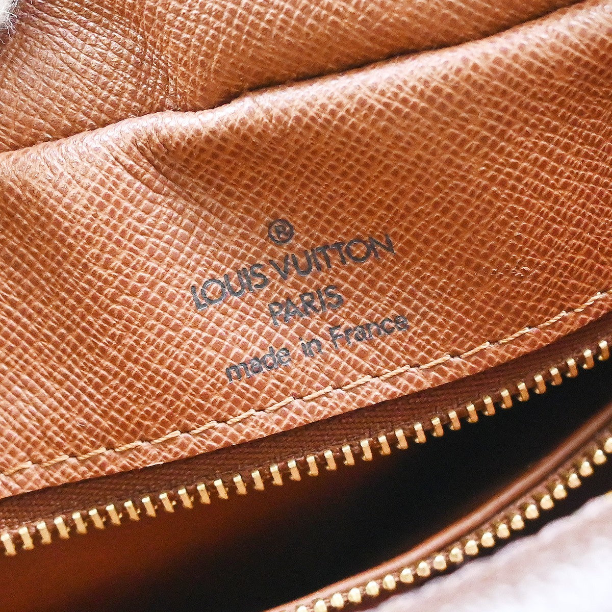 Louis Vuitton Nil Messenger Monogram Canvas, Brown, Canvas, Shoulder Bag