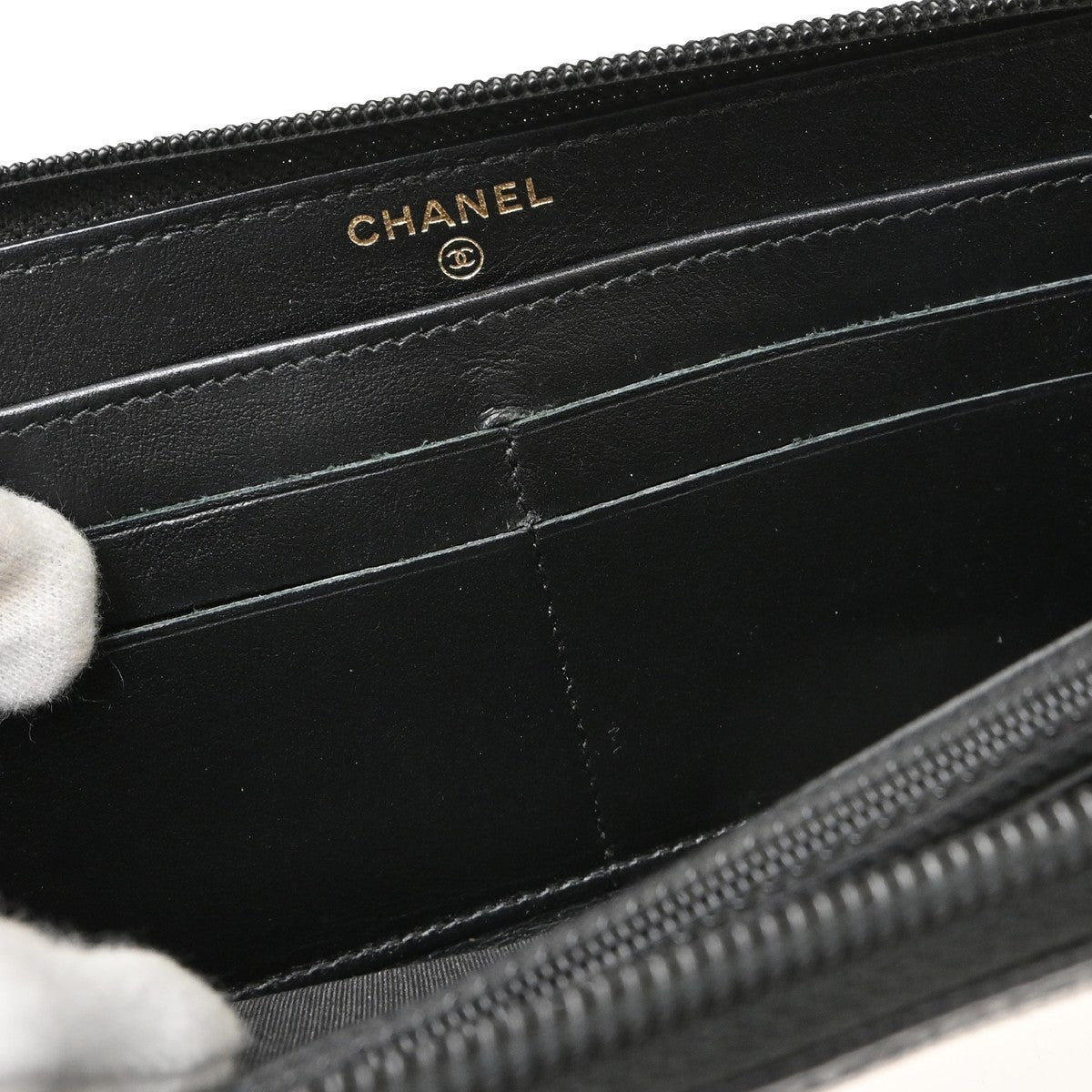 Chanel Portefeuille long CC logo Caviar Skin, Black, Leather, Wallet