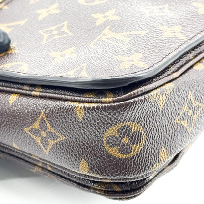 Louis Vuitton Pochette Metis Monogram Canvas, Brown, Canvas, Clutch