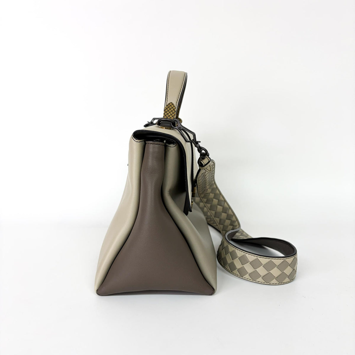 Bottega Veneta Piazza Top Handle Leather with Intrecciato Detail, Gray, Leather, Handbag