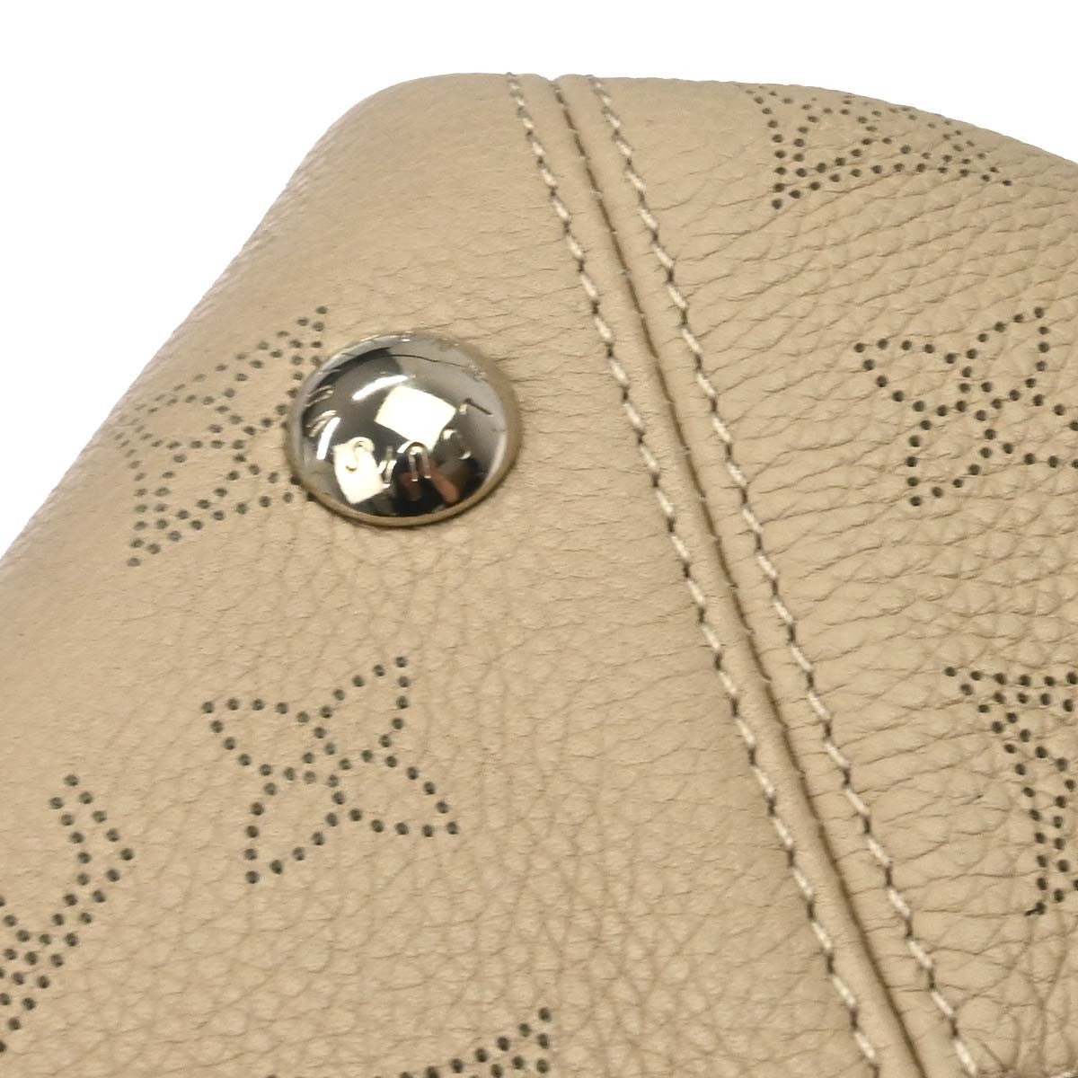 Louis Vuitton Mahina Monogram Leather, Beige, Leather, Shoulder Bag