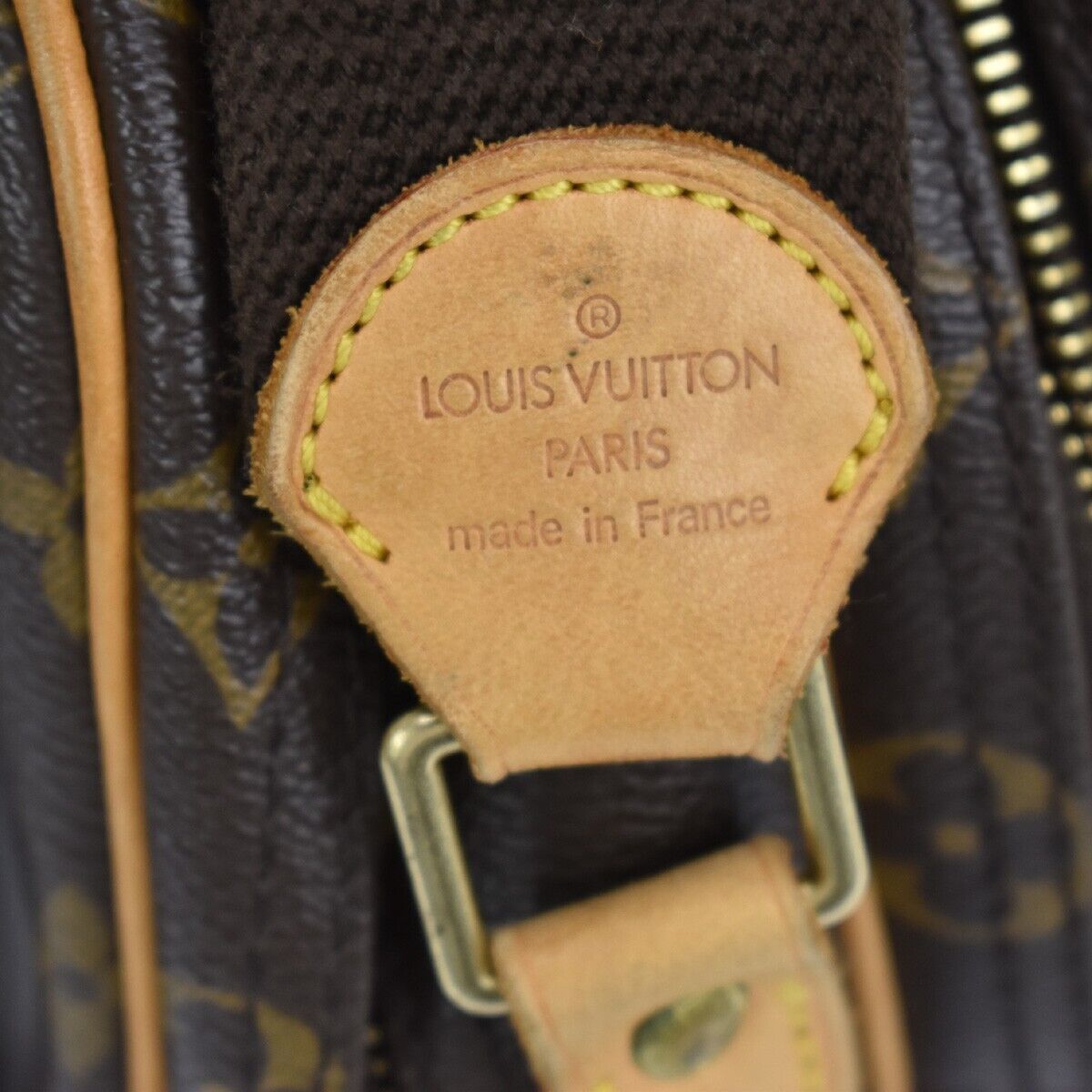 Louis Vuitton Reporter pm, Brown, Canvas, shoulder