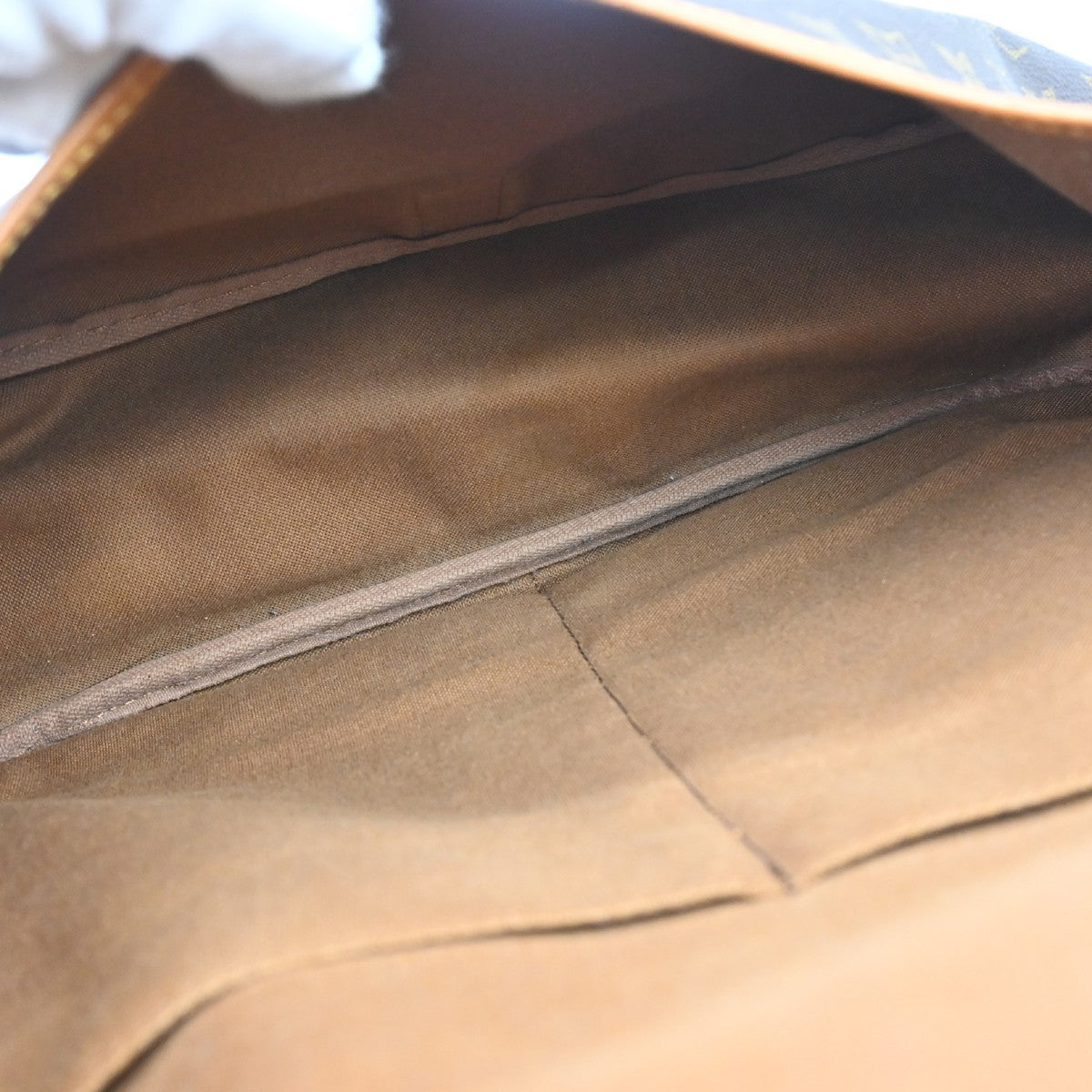 Louis Vuitton Saumur Monogram, Brown, Canvas, Shoulder Bag