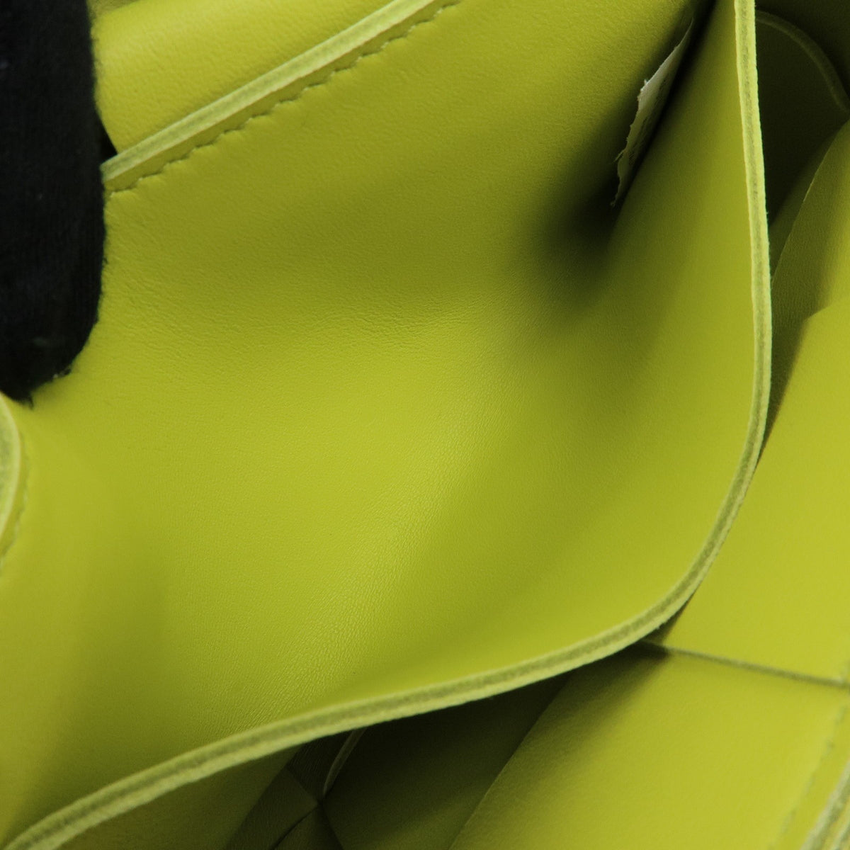 Bottega Veneta Cassette Belt Maxi Intrecciato Leather, Green, Leather, Clutch