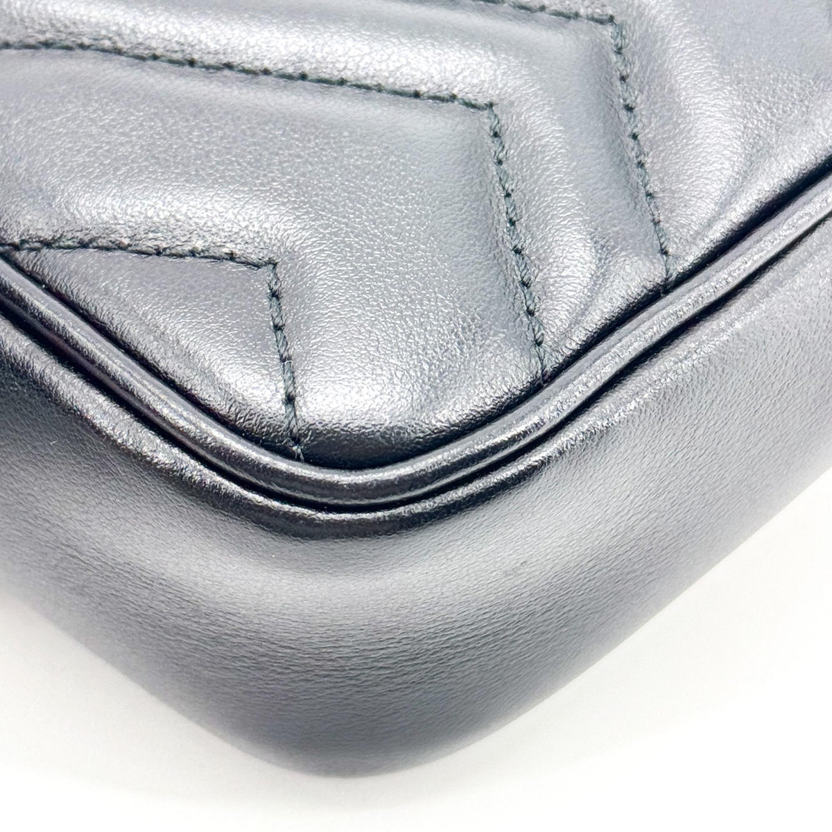 Gucci GG Marmont Flap Matelasse Leather, Black, Leather, Handbag