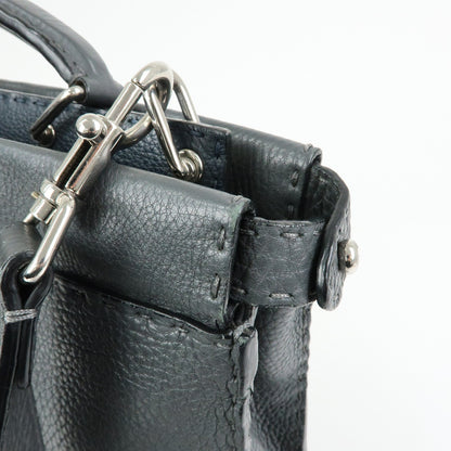 Fendi Selleria Peekaboo Grainy Leather, Gray, Leather, Handbag