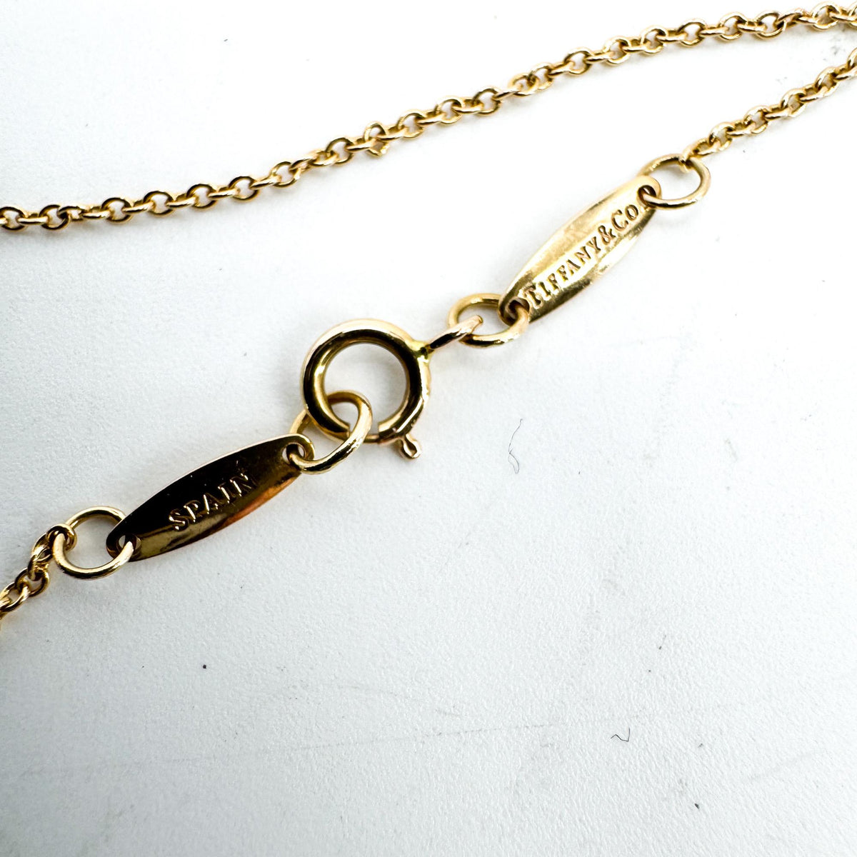 Tiffany & Co. Elsa Peretti Diamonds By The Yard Pendant 18K Yellow Gold with Diamond, Gold, Yellow Gold, Necklace