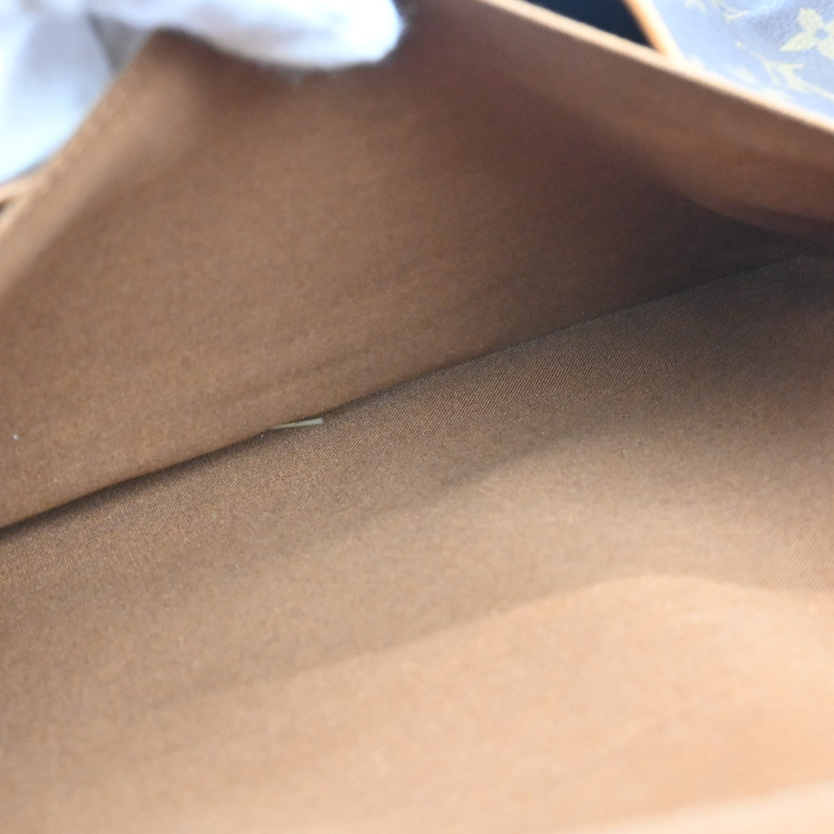 Louis Vuitton Saumur Monogram, Brown, Canvas, Shoulder Bag