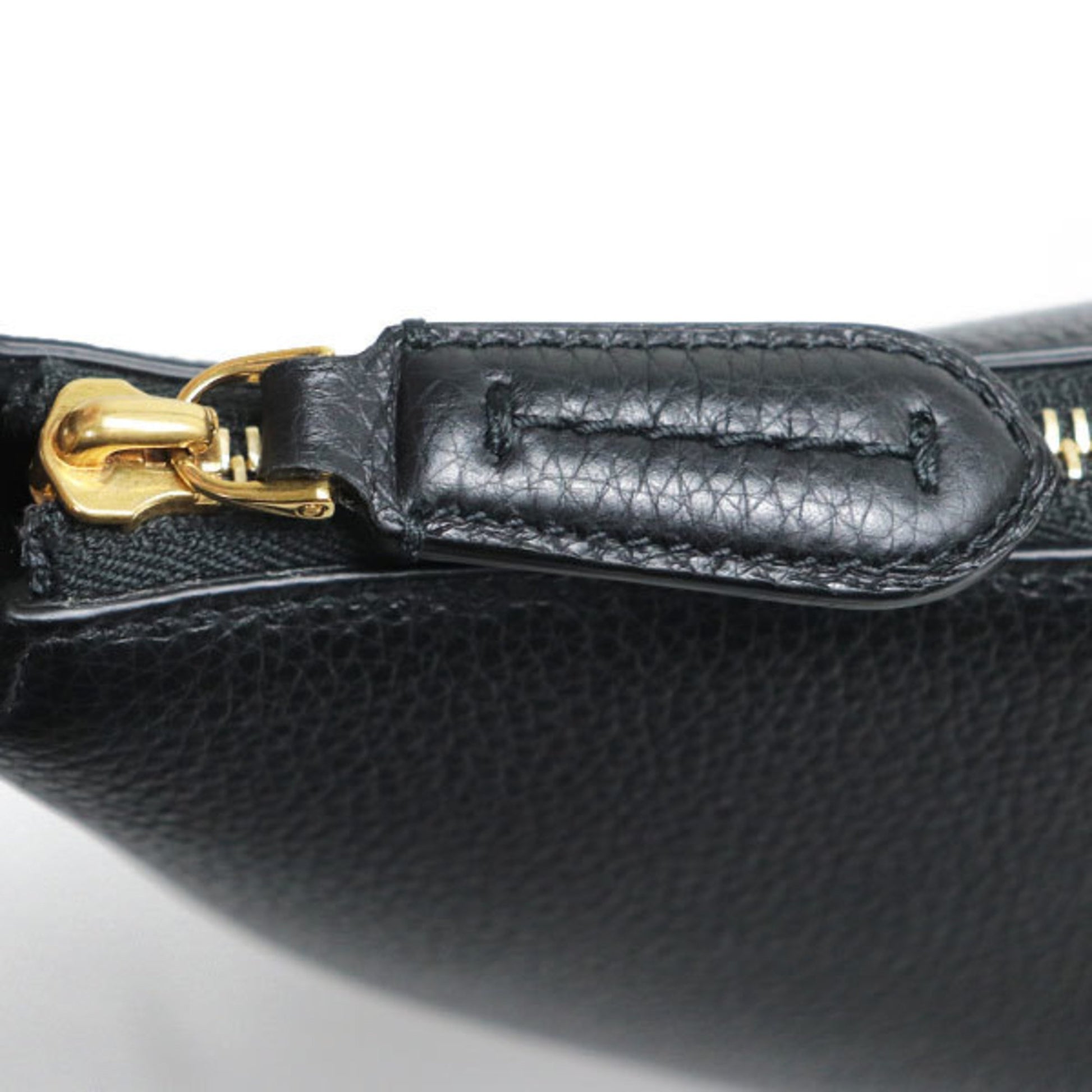 Salvatore Ferragamo Gancini, Black, Leather, shoulder