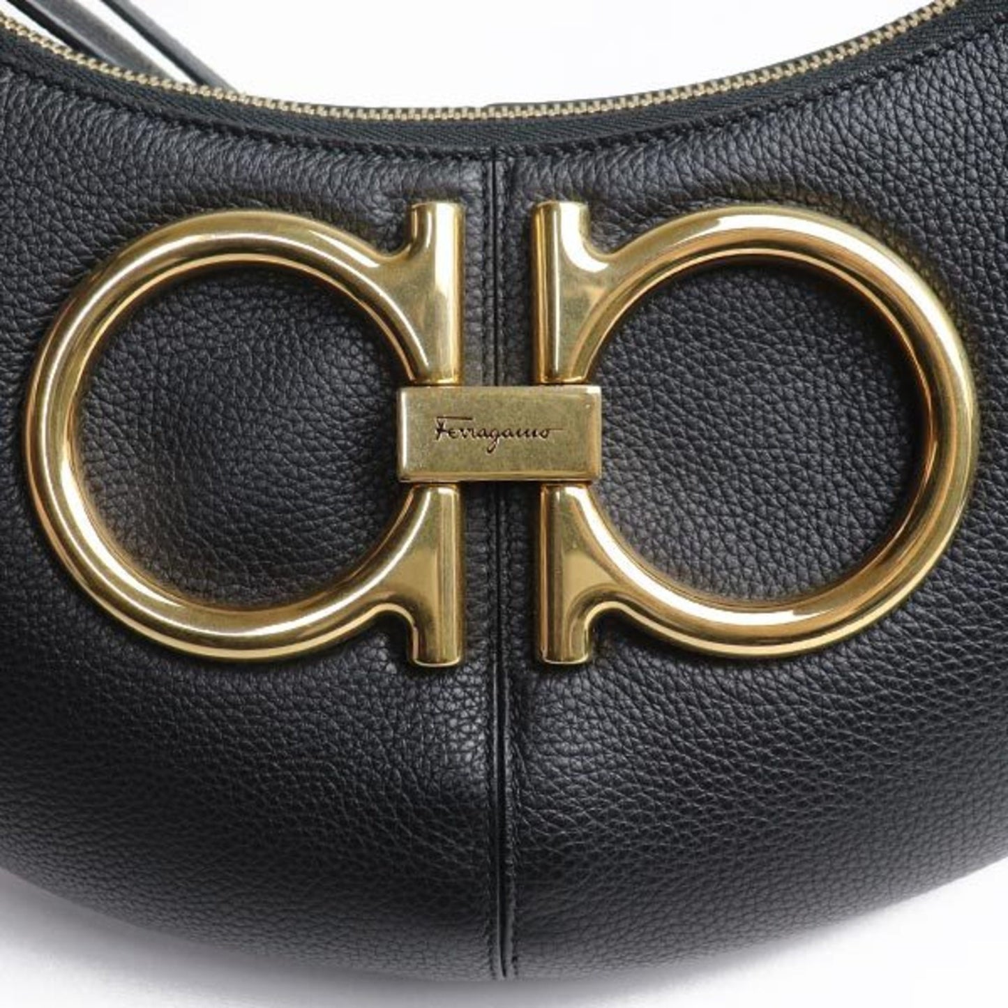 Salvatore Ferragamo Gancini, Black, Leather, shoulder