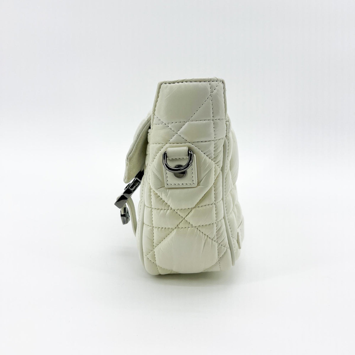 Christian Dior Diorcamp Messenger Padded Macrocannage Quilt Calfskin, White, Leather, Shoulder Bag