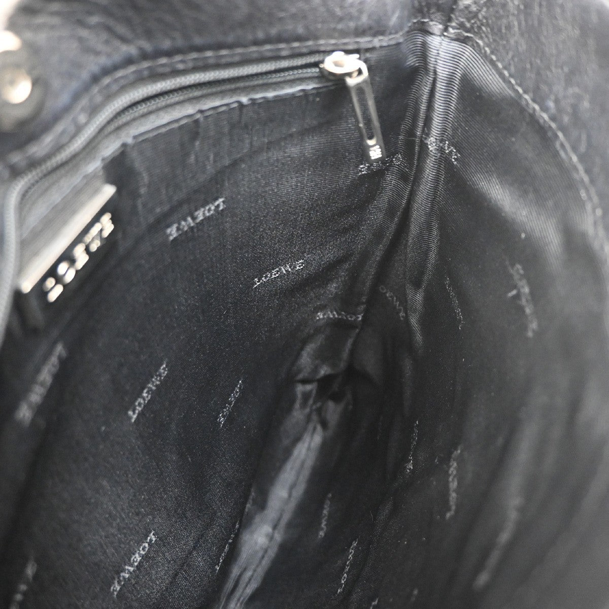 Loewe Anagram Leather, Black, Leather, Shoulder Bag