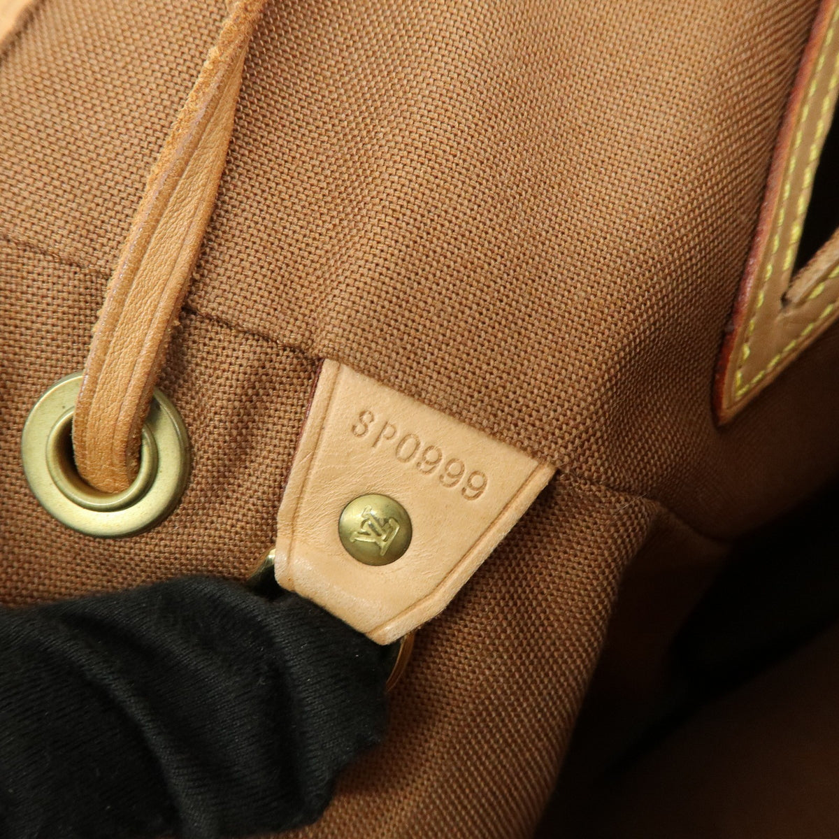 Louis Vuitton Vintage Montsouris Monogram Canvas, Brown, Canvas, Backpack