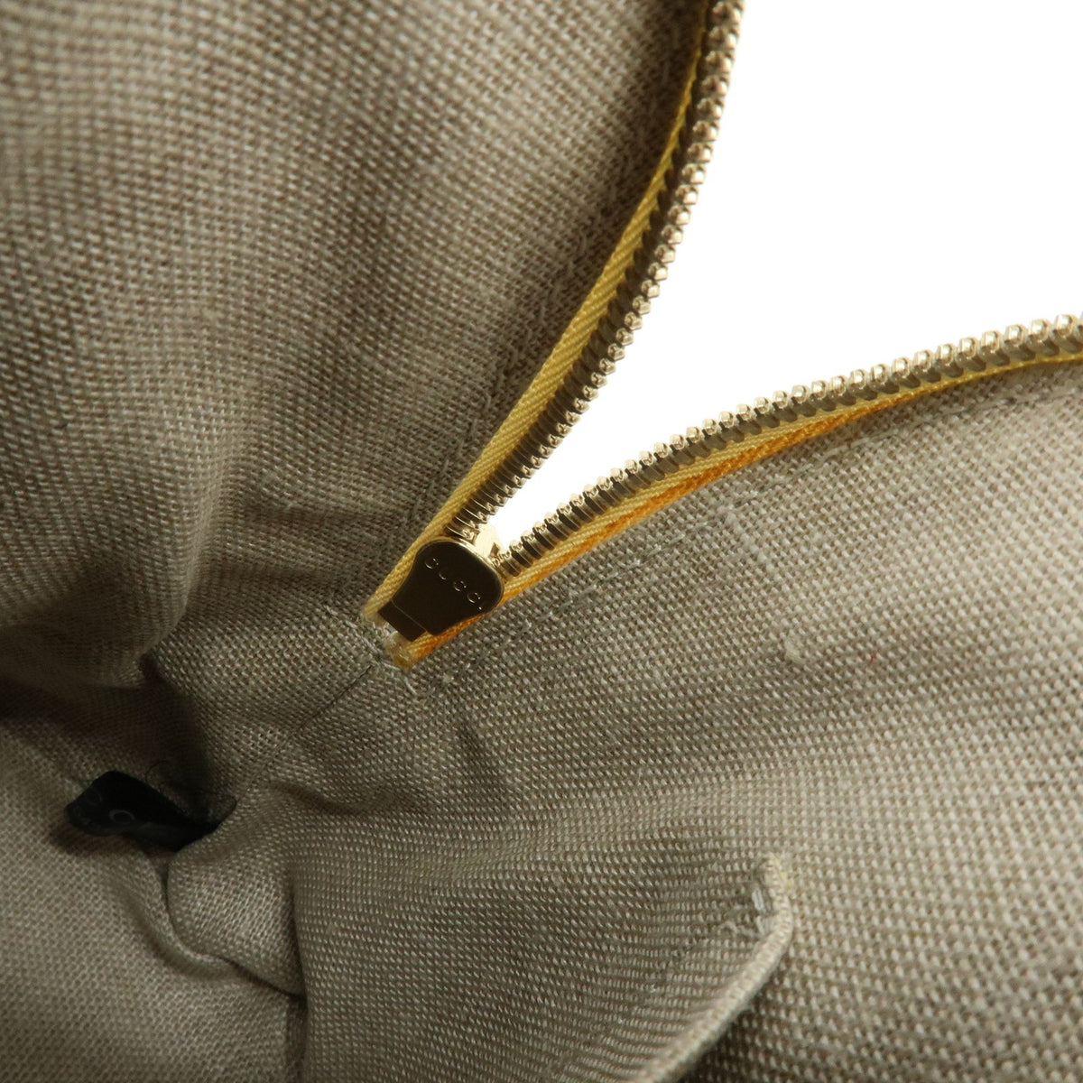 Gucci Convertible Dome Satchel Guccissima Leather, White, Leather, Handbag