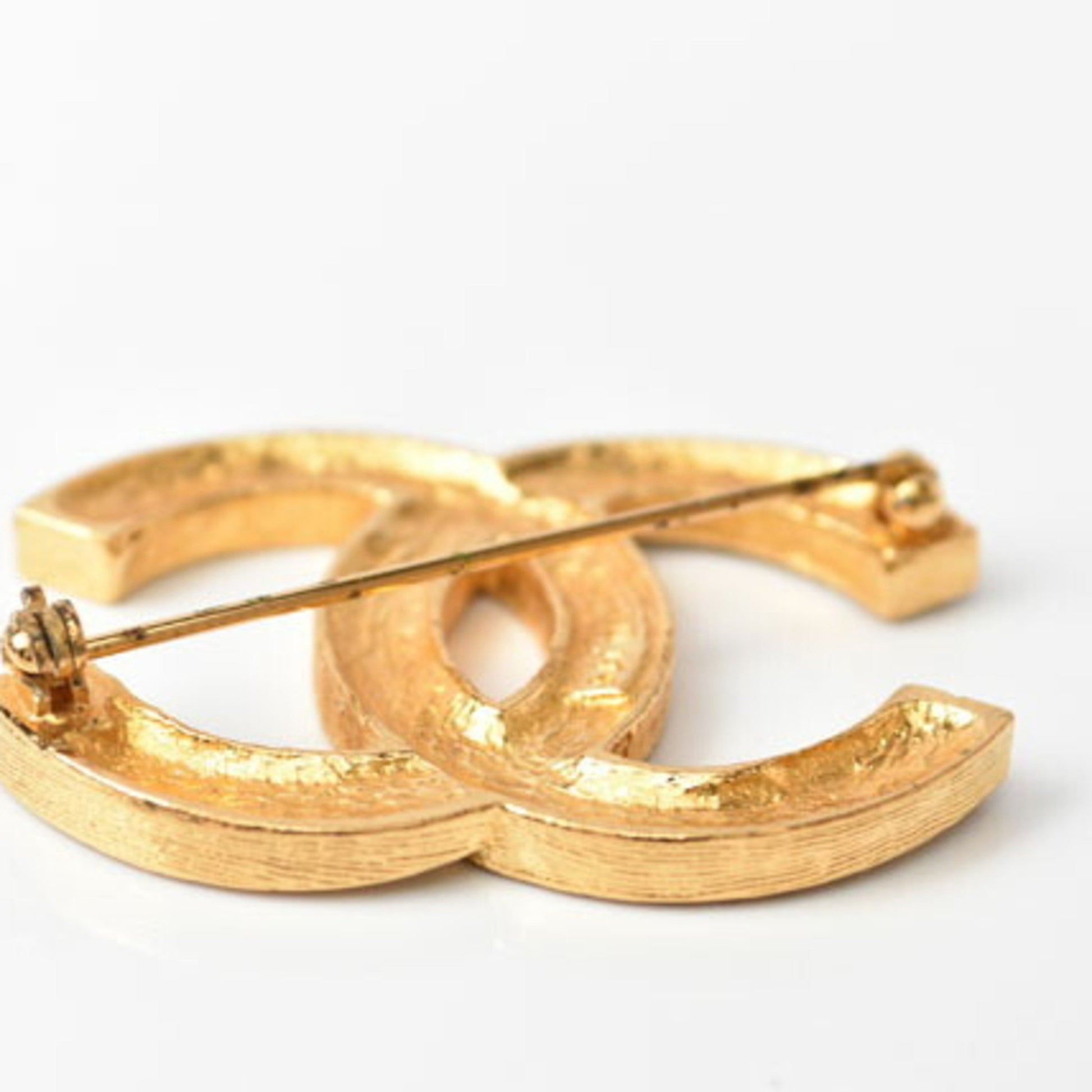 Chanel, Gold, Metal, brooch