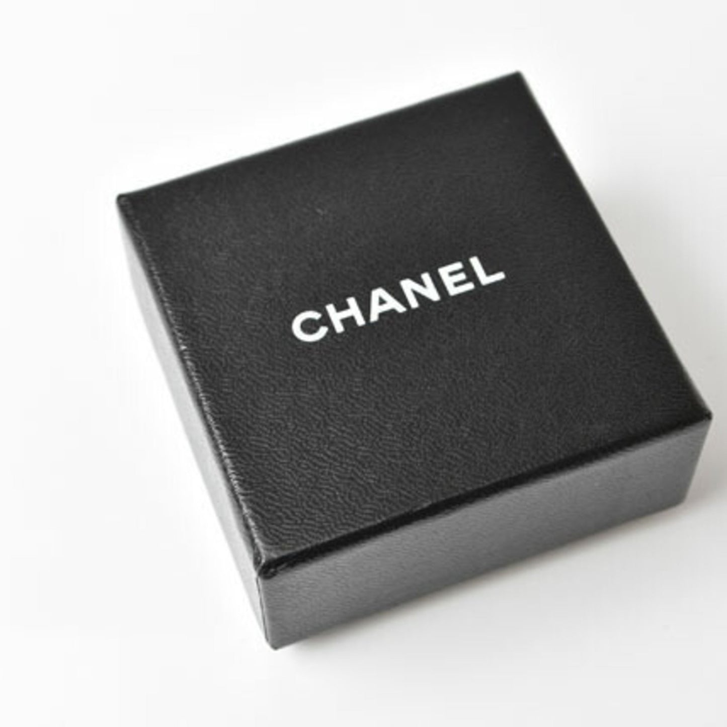 Chanel, Gold, Metal, brooch