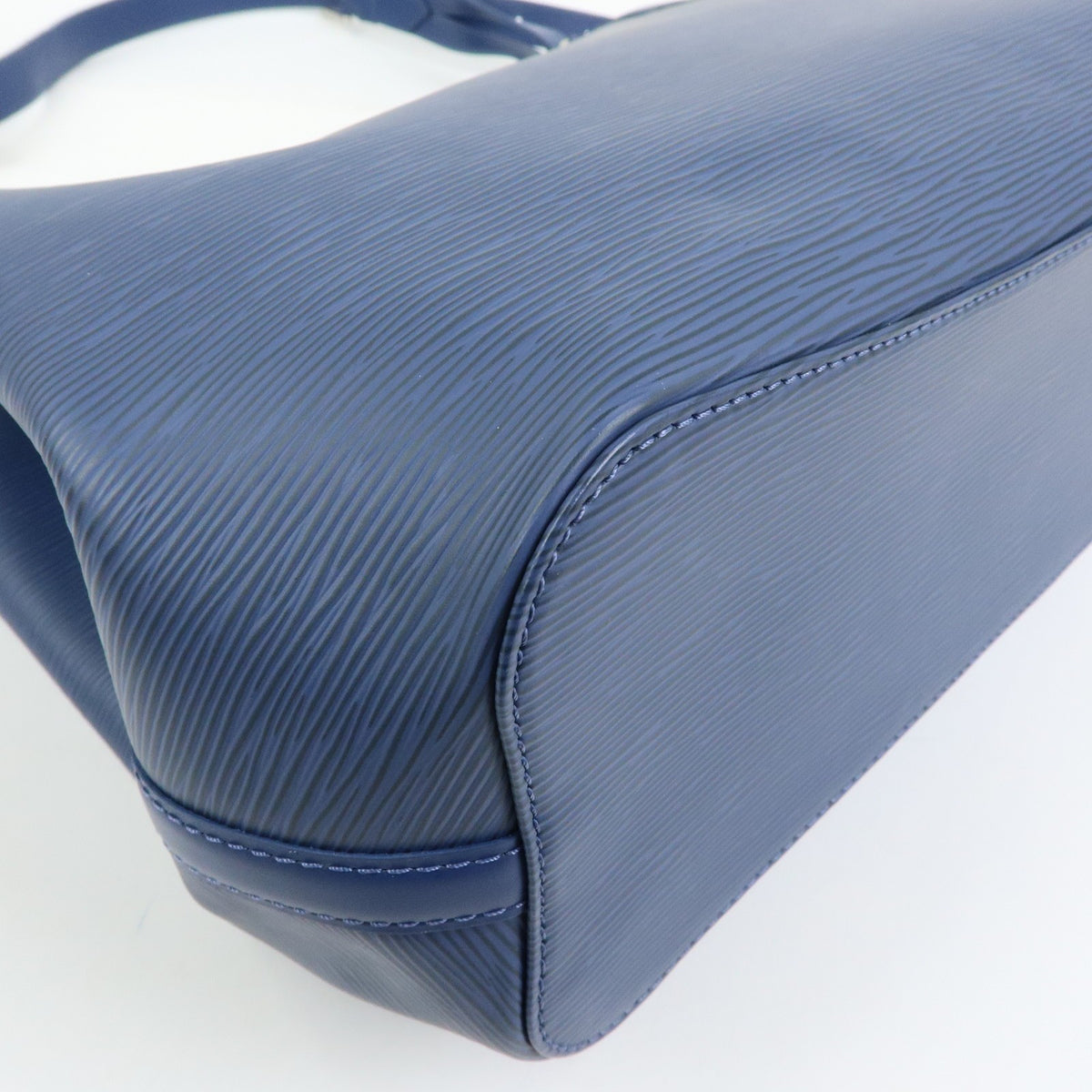 Louis Vuitton Mandara Epi Leather, Blue, Leather, Shoulder Bag